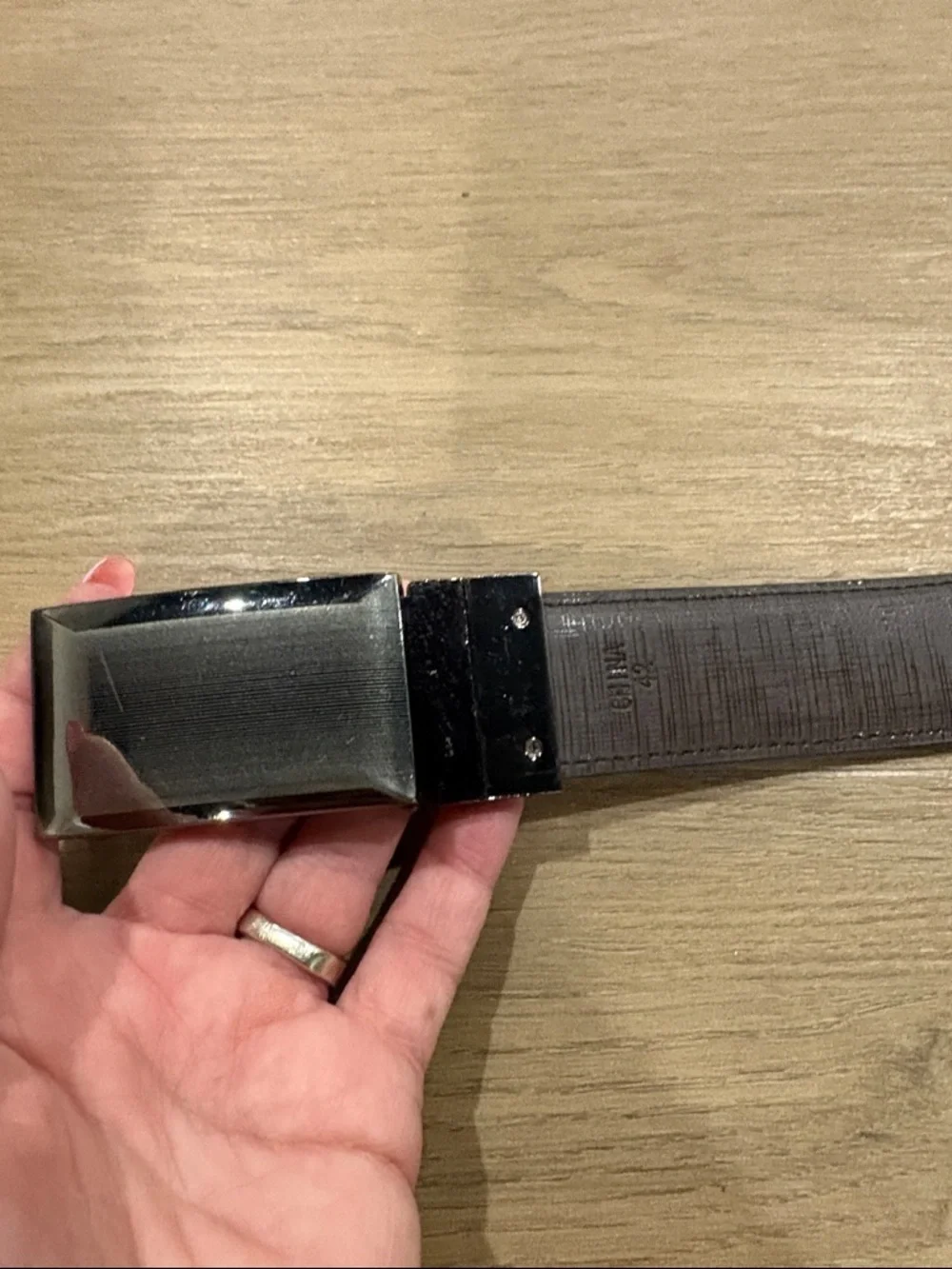 Classic Men's reversible Black brown faux leather Belt Polished Silver Buckle 42